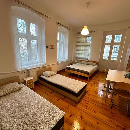 Lilia House Vandrehjem Poznań Eksteriør billede