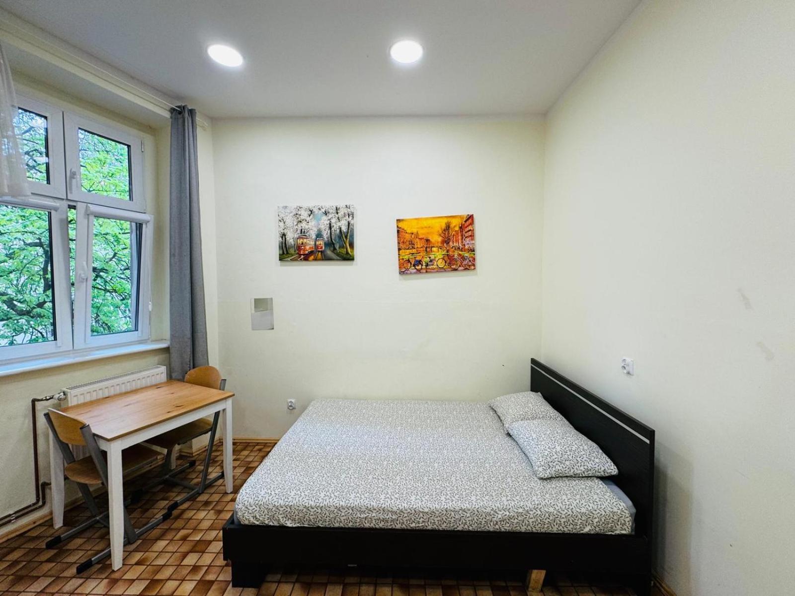 Lilia House Vandrehjem Poznań Eksteriør billede