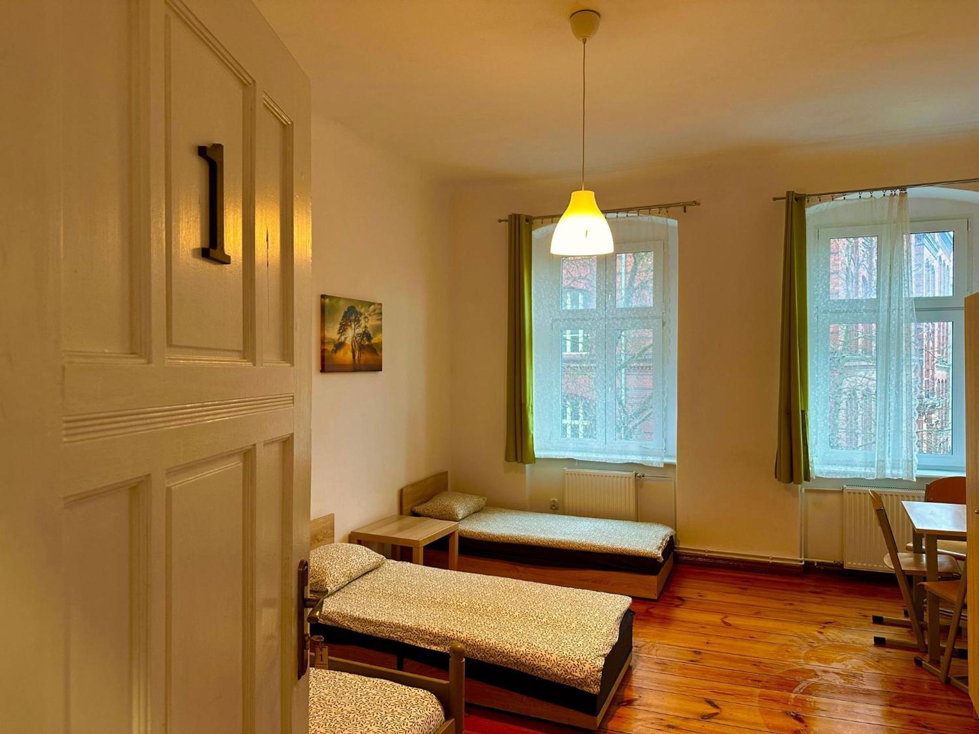 Lilia House Vandrehjem Poznań Eksteriør billede