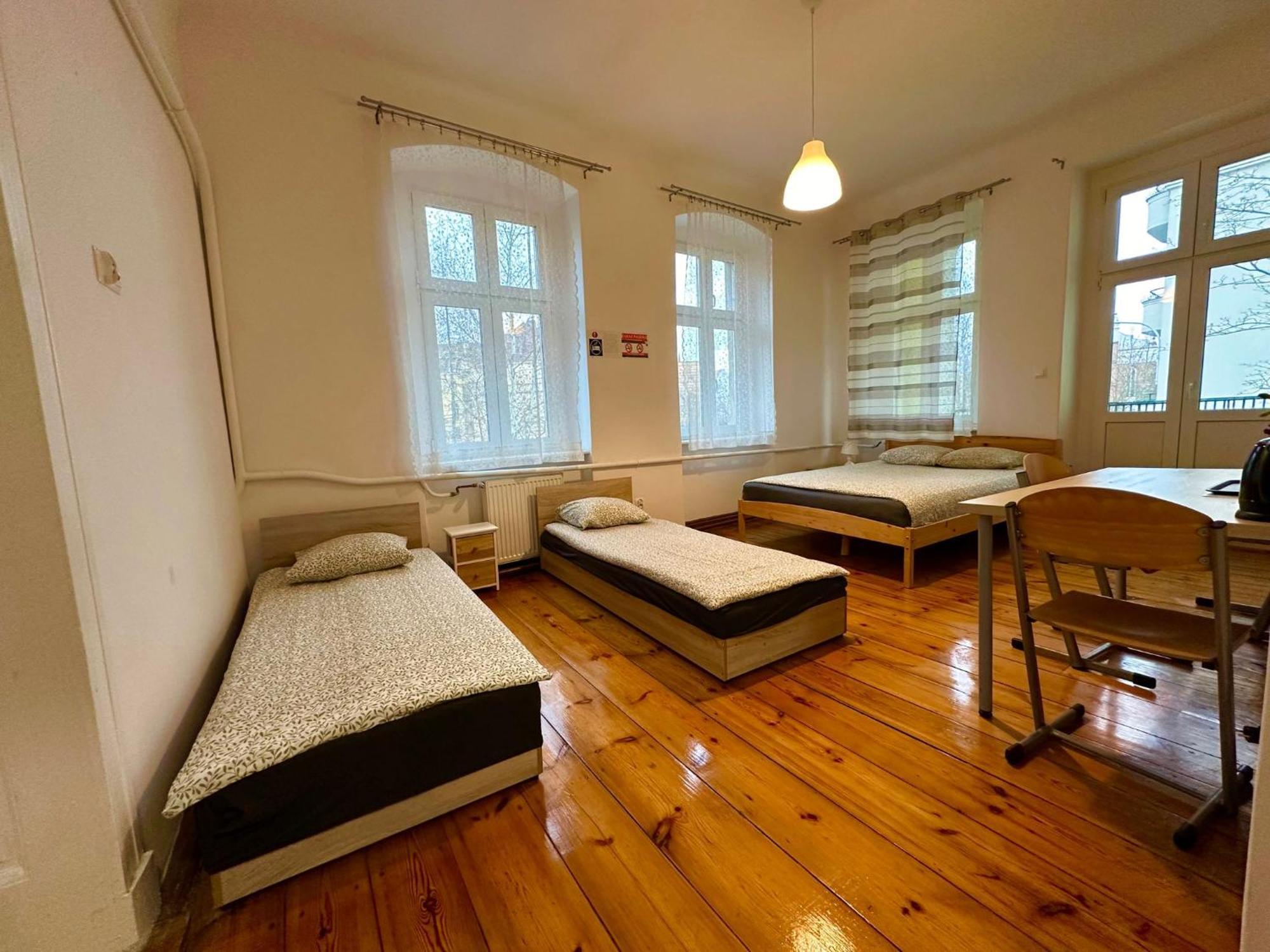 Lilia House Vandrehjem Poznań Eksteriør billede